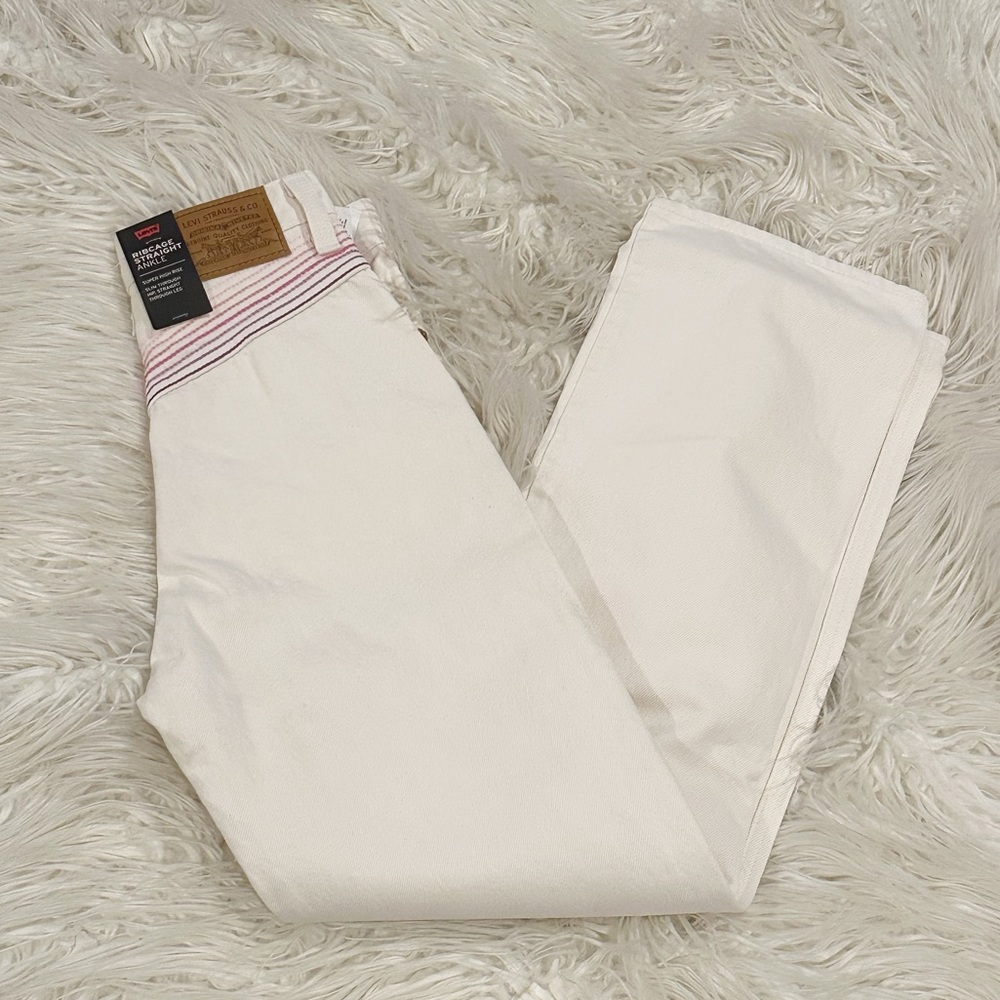 Levi's Ribcage Straight Ankle Jeans in Chasing Rainbows Off White - Picture 4 of 7